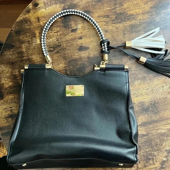 Bebe satchel handbag/purse - Picture 1 of 14